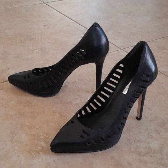 BCBGeneration Leather perforated heels - Picture 5 of 12